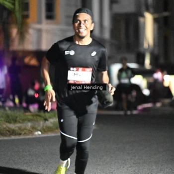 Runner Photo 7648603