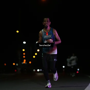 Runner Photo 7648609