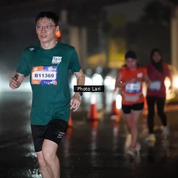 Runner Photo 7648614