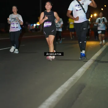 Runner Photo 7648618