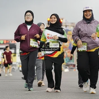 Runner Photo 7648632