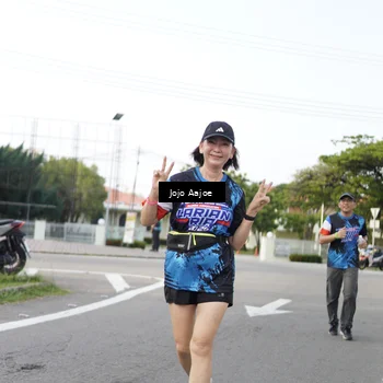Runner Photo 7648635