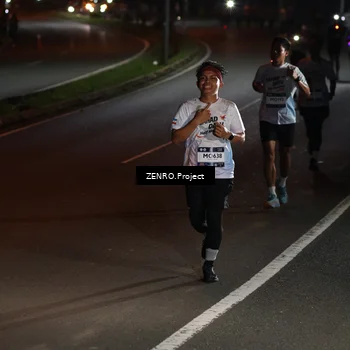 Runner Photo 7648639