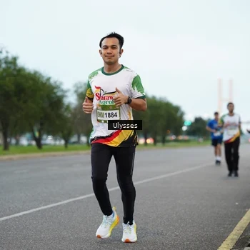 Runner Photo 7648670