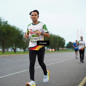 Runner Photo 7648677