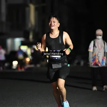 Runner Photo 7648683