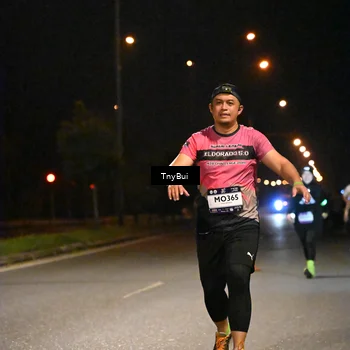 Runner Photo 7648694