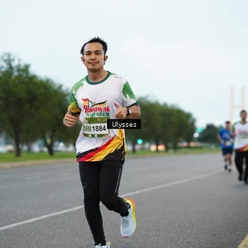 Runner Photo 7648695