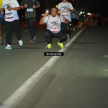 Runner Photo 7648736