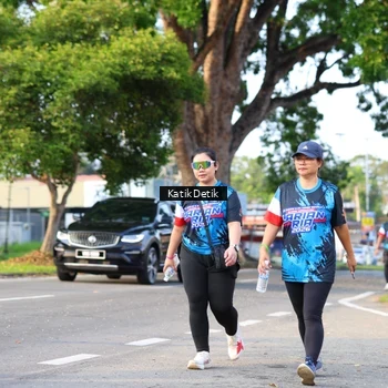 Runner Photo 7648739
