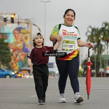 Runner Photo 7648744