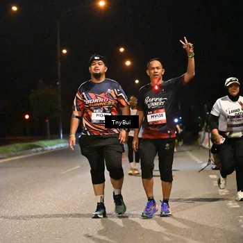 Runner Photo 7648757
