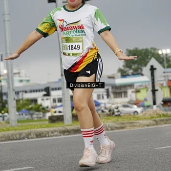 Runner Photo 7648762