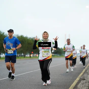 Runner Photo 7648769