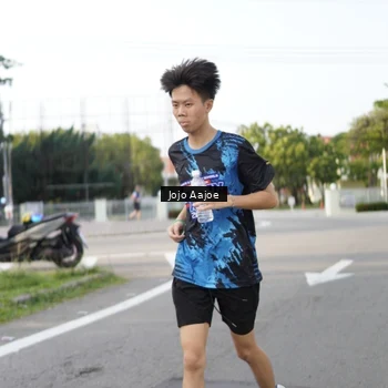 Runner Photo 7648774