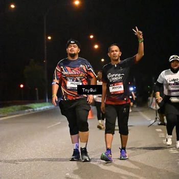 Runner Photo 7648778