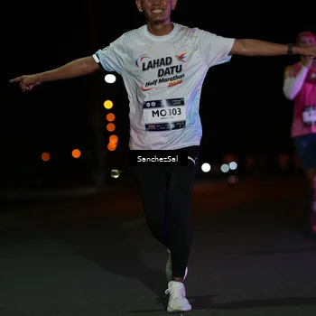 Runner Photo 7648781