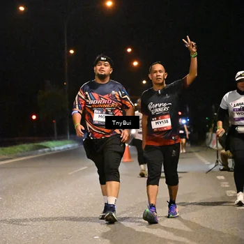 Runner Photo 7648785