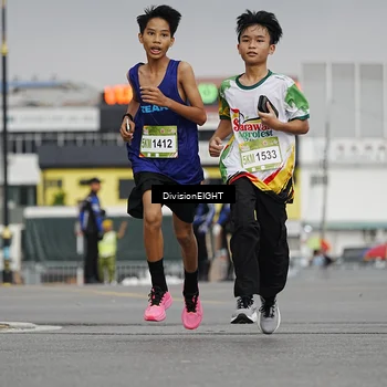 Runner Photo 7648798