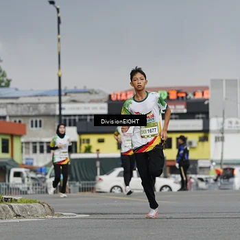 Runner Photo 7648808