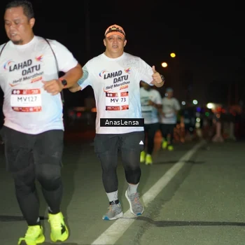 Runner Photo 7648809