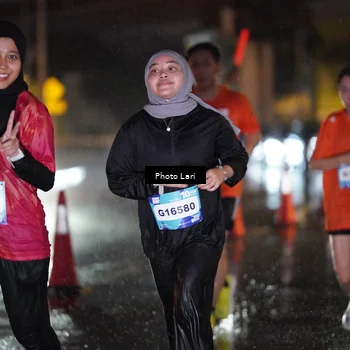 Runner Photo 7648812