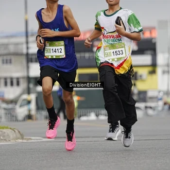 Runner Photo 7648827