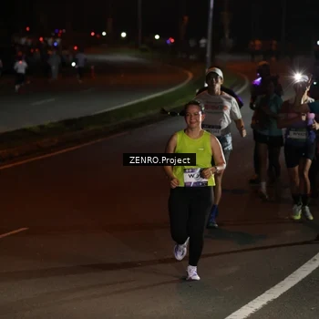 Runner Photo 7648847