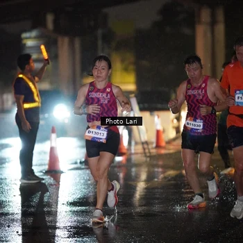Runner Photo 7648854