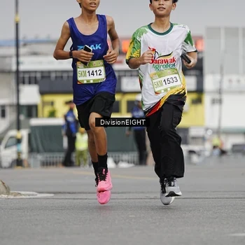 Runner Photo 7648855