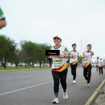 Runner Photo 7648858