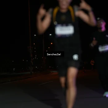 Runner Photo 7648860