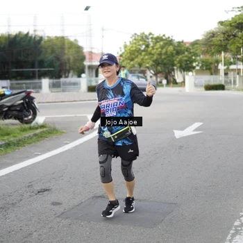 Runner Photo 7648875