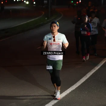 Runner Photo 7648878