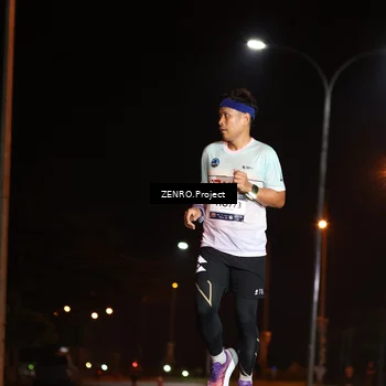 Runner Photo 7648882