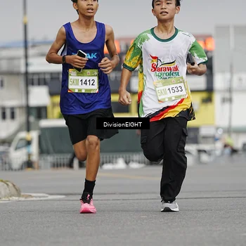 Runner Photo 7648896