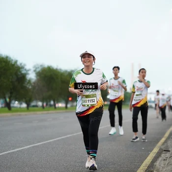 Runner Photo 7648901