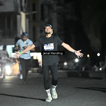 Runner Photo 7648909