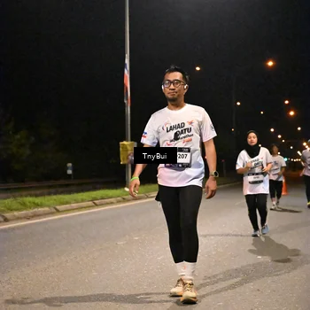 Runner Photo 7648916