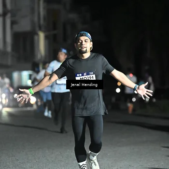 Runner Photo 7648929