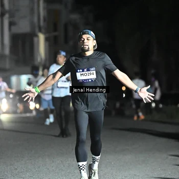 Runner Photo 7648933