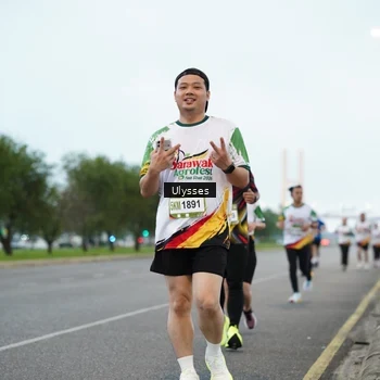 Runner Photo 7648934