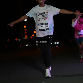 Runner Photo 7648937