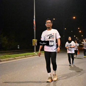 Runner Photo 7648939
