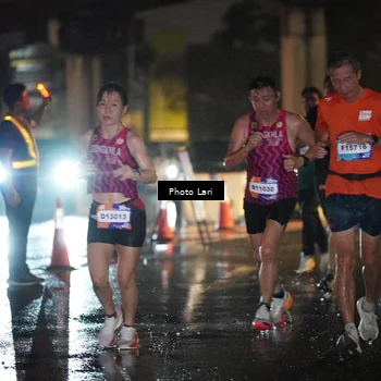 Runner Photo 7648944
