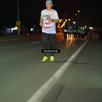 Runner Photo 7648949
