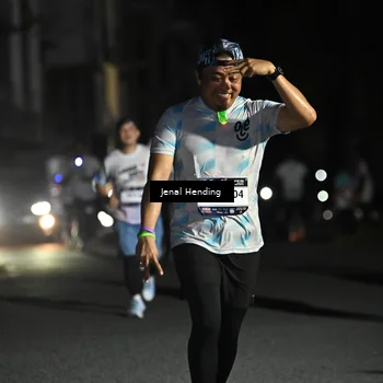 Runner Photo 7648953