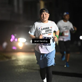 Runner Photo 7648962