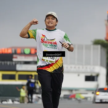 Runner Photo 7648964
