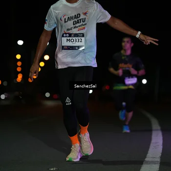 Runner Photo 7648986